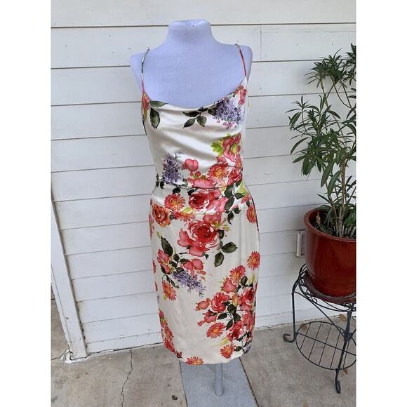 Vera Wang Floral Midi Dress - Cream, Red, Pink, Purple - Picture 2 of 16